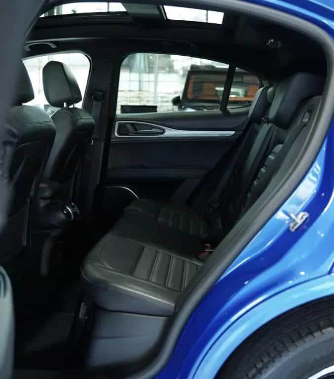 Alfa Romeo Stelvio Veloce Q4 *1.Hand *ACC *Pano *AHK 06/2022-photo-25