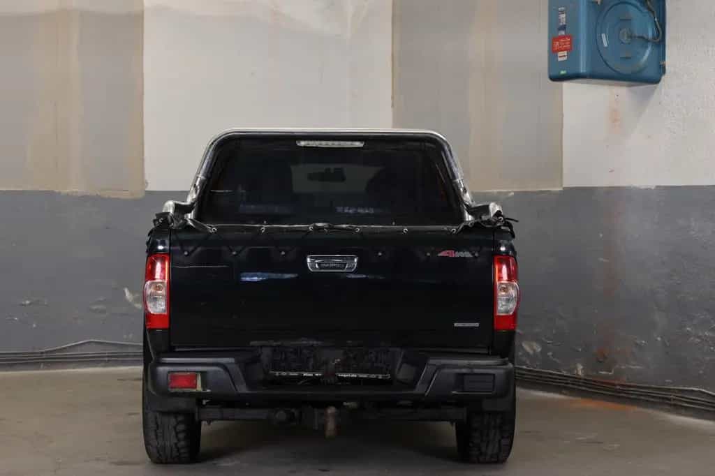 Isuzu D-Max Double Cab Basis 4WD - 12M Garantie 02/2010-photo-4