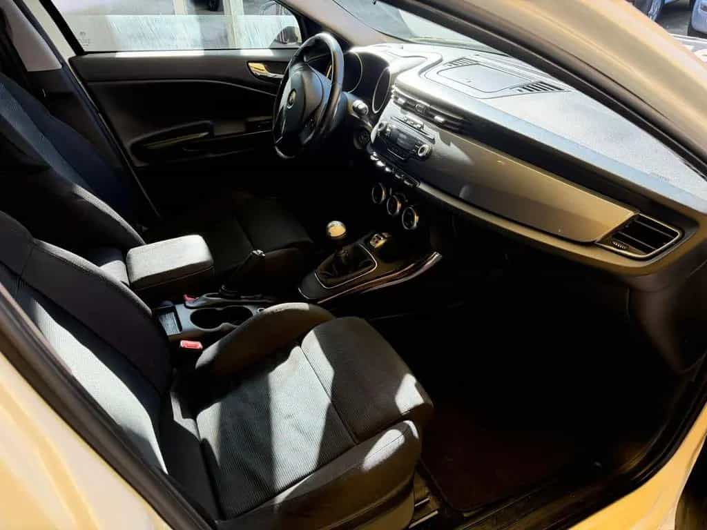 Alfa Romeo Giulietta 1.6 diesel CON garanzia-201 01/2013-photo-6