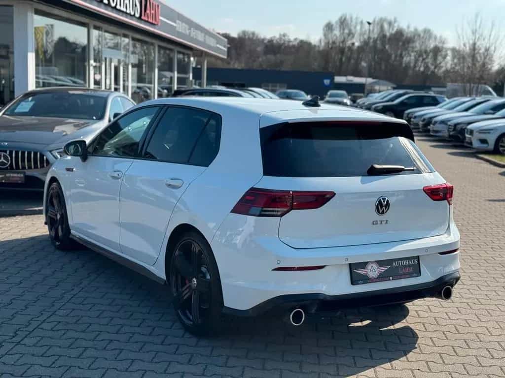 Volkswagen Golf VIII 2.0TSI Lim. GTI DSG*AMBIENTE*NAVI*DAB* 05/2021-photo-4