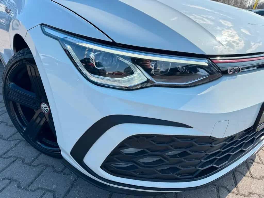 Volkswagen Golf VIII 2.0TSI Lim. GTI DSG*AMBIENTE*NAVI*DAB* 05/2021-photo-6