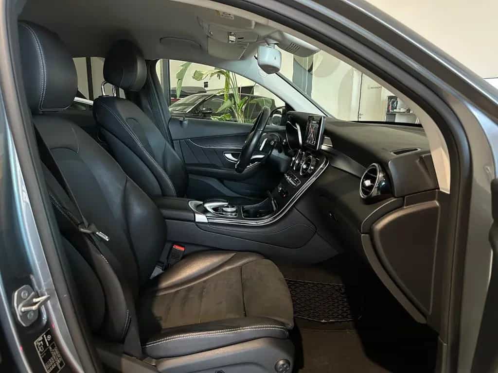 Mercedes-Benz GLC-Class 250 4Matic Coupe*AMG-Line,Night,360°,AHK,LED 12/2016-photo-23