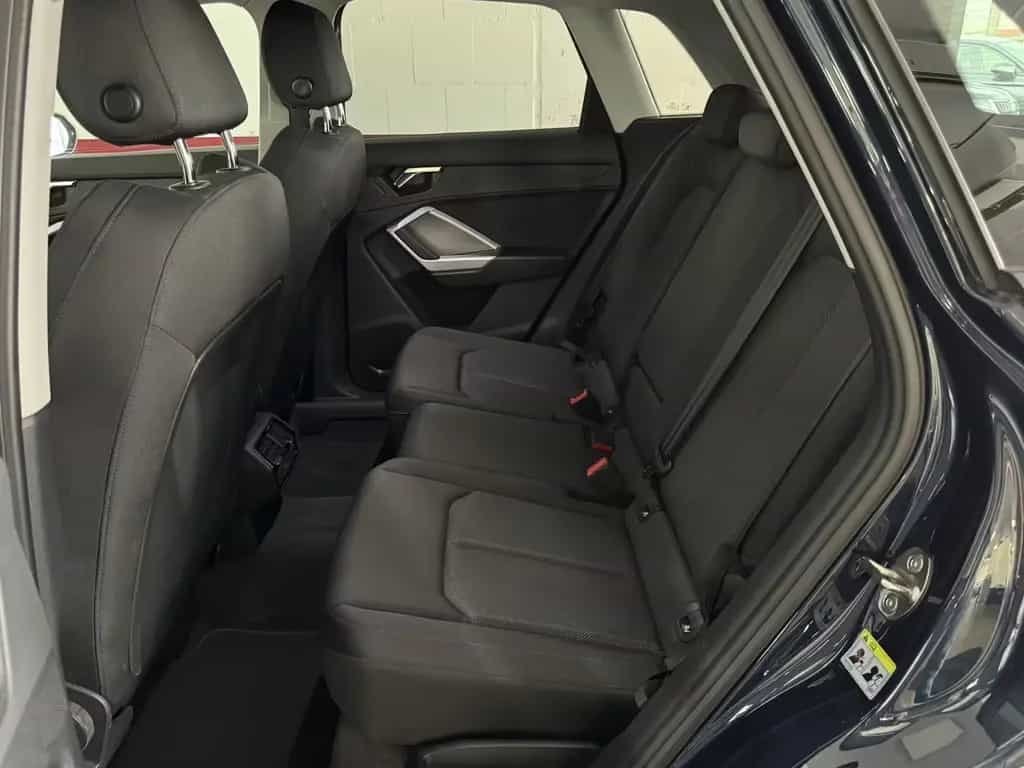 Audi Q3 35 TFSI advanced AHK ACC LED CarPlay DigiCock 02/2020-photo-10