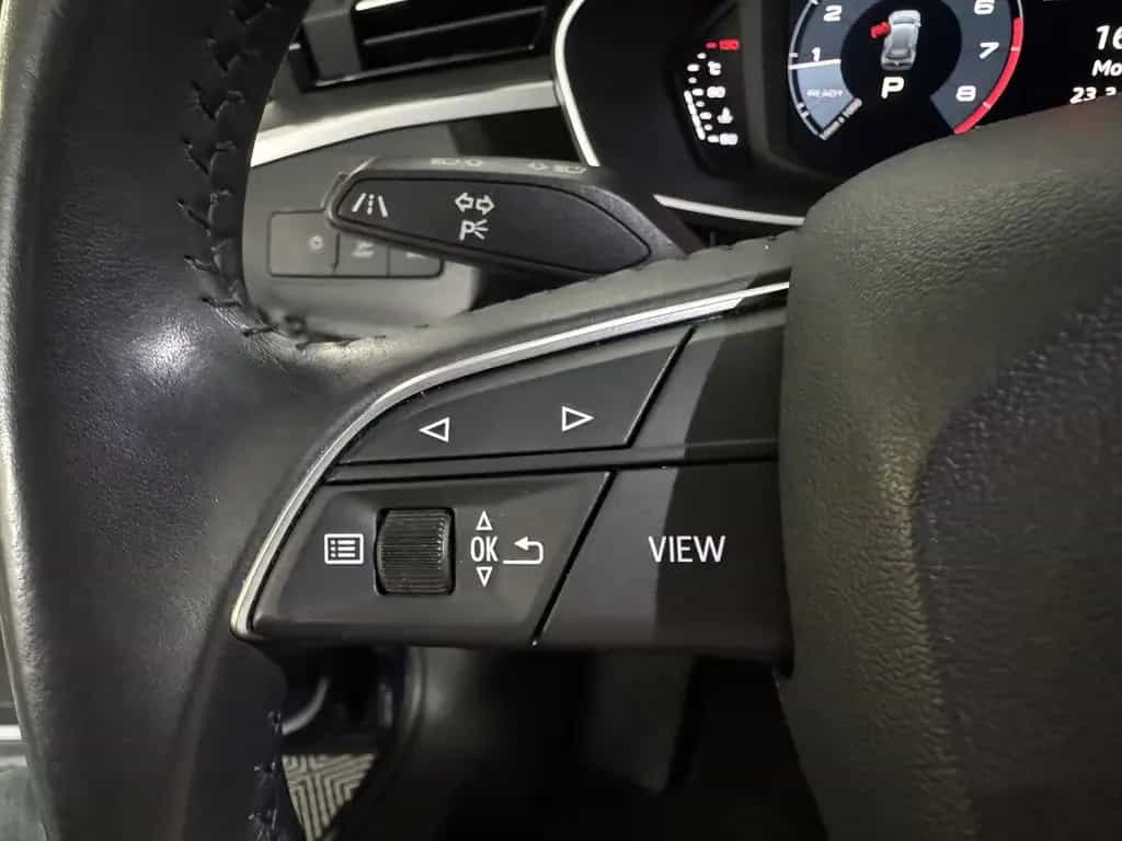 Audi Q3 35 TFSI advanced AHK ACC LED CarPlay DigiCock 02/2020-photo-17