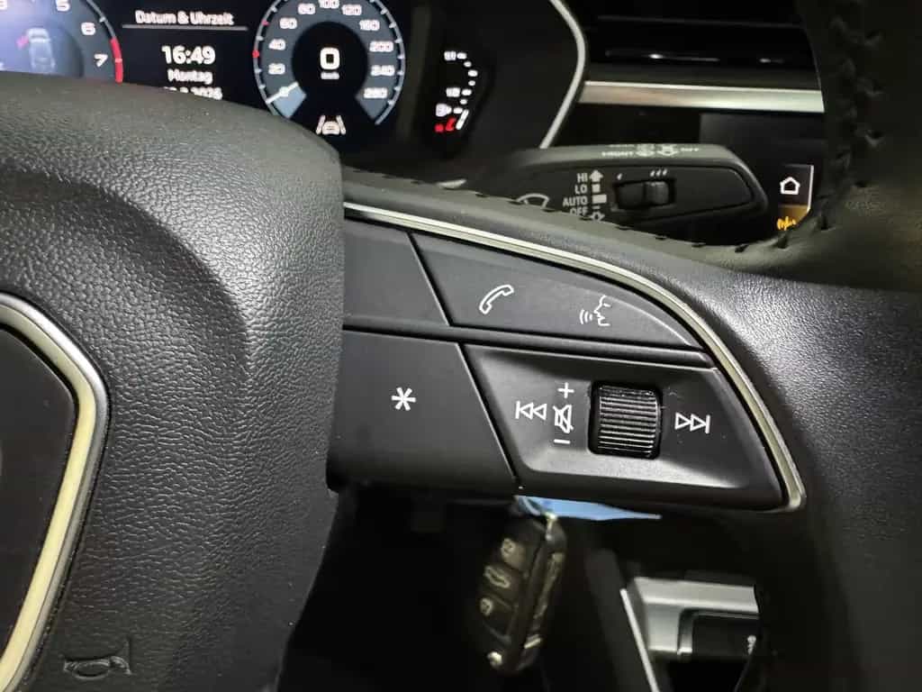 Audi Q3 35 TFSI advanced AHK ACC LED CarPlay DigiCock 02/2020-photo-18