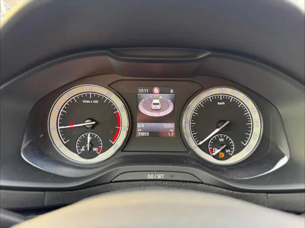 Skoda Karoq Style *1.HAND*CARPLAY*DSG*NAVI*SHZ 07/2018-photo-15