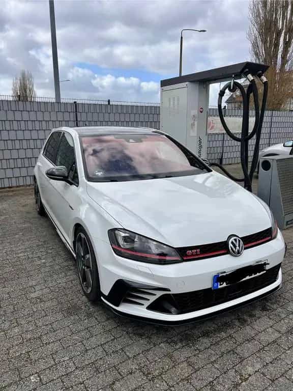 Volkswagen Golf 2.0 TSI DSG BMT GTI Clubsport GTI Clubsport 04/2016-photo-2
