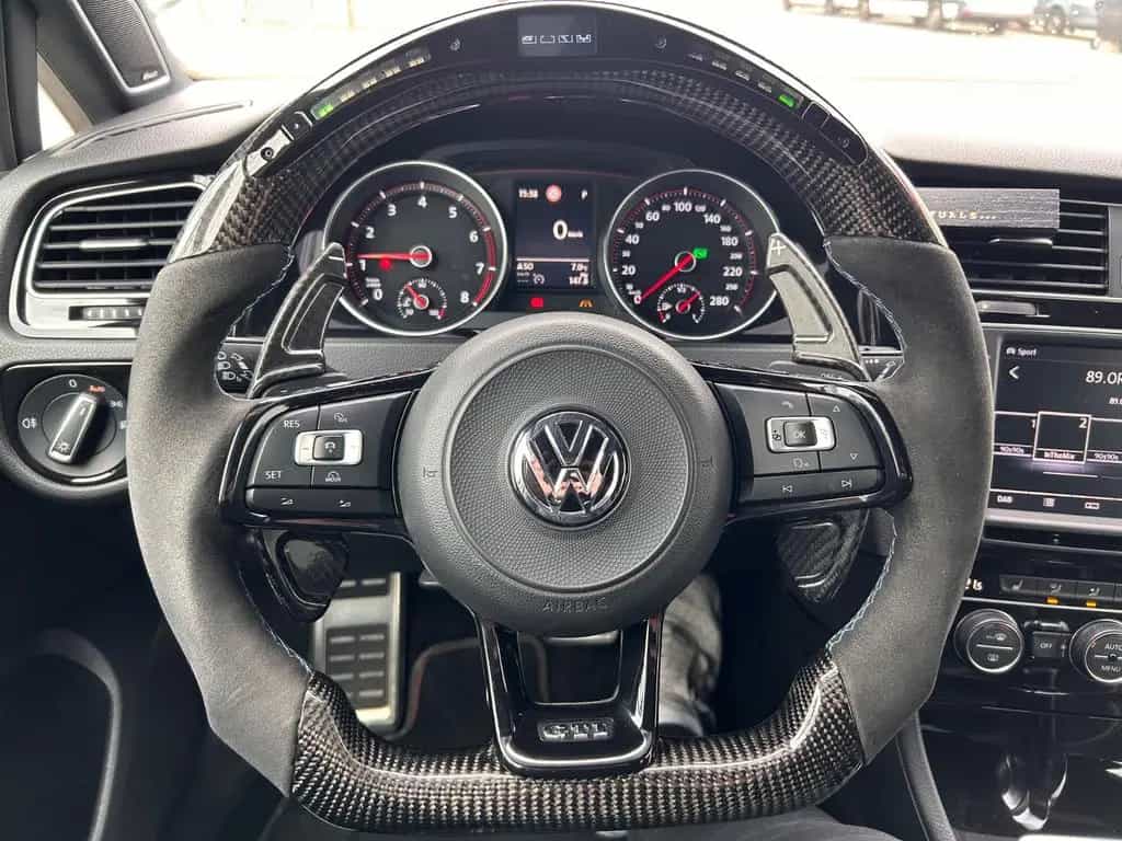Volkswagen Golf 2.0 TSI DSG BMT GTI Clubsport GTI Clubsport 04/2016-photo-8