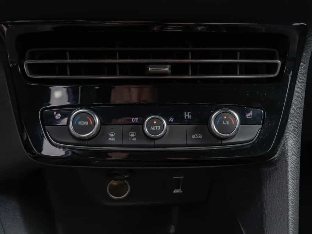 Opel Mokka 1.2 Ultimate SHZ NAVI ACC LED MATRIX-LED 03/2022-photo-16