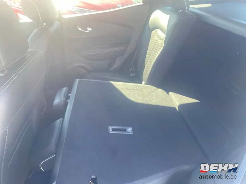 Renault Kadjar TCe 130 AT Bose Edition Navi Winterpaket 03/2018-photo-17