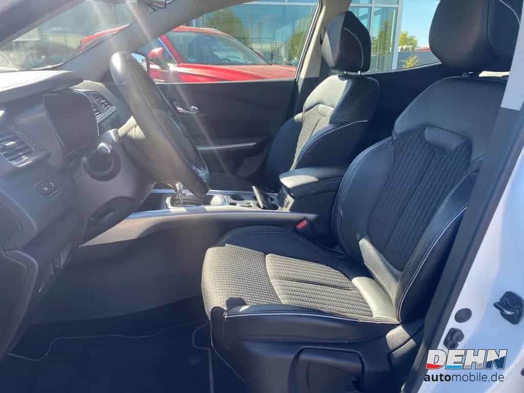 Renault Kadjar TCe 130 AT Bose Edition Navi Winterpaket 03/2018-photo-6