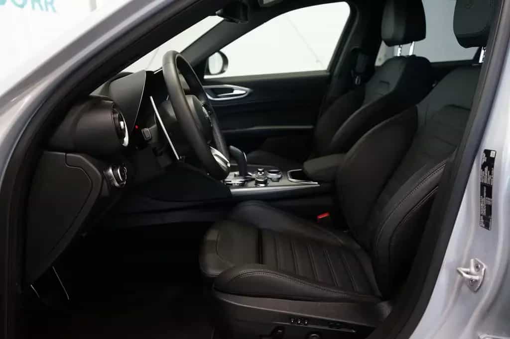 Alfa Romeo Giulia Veloce Q4 ACC+Kamera+Lenkradhz+Memory+SHZ 01/2025-photo-10