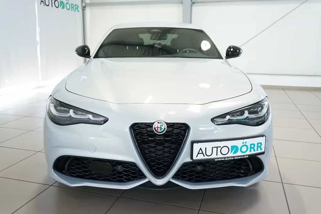 Alfa Romeo Giulia Veloce Q4 ACC+Kamera+Lenkradhz+Memory+SHZ 01/2025-photo-5