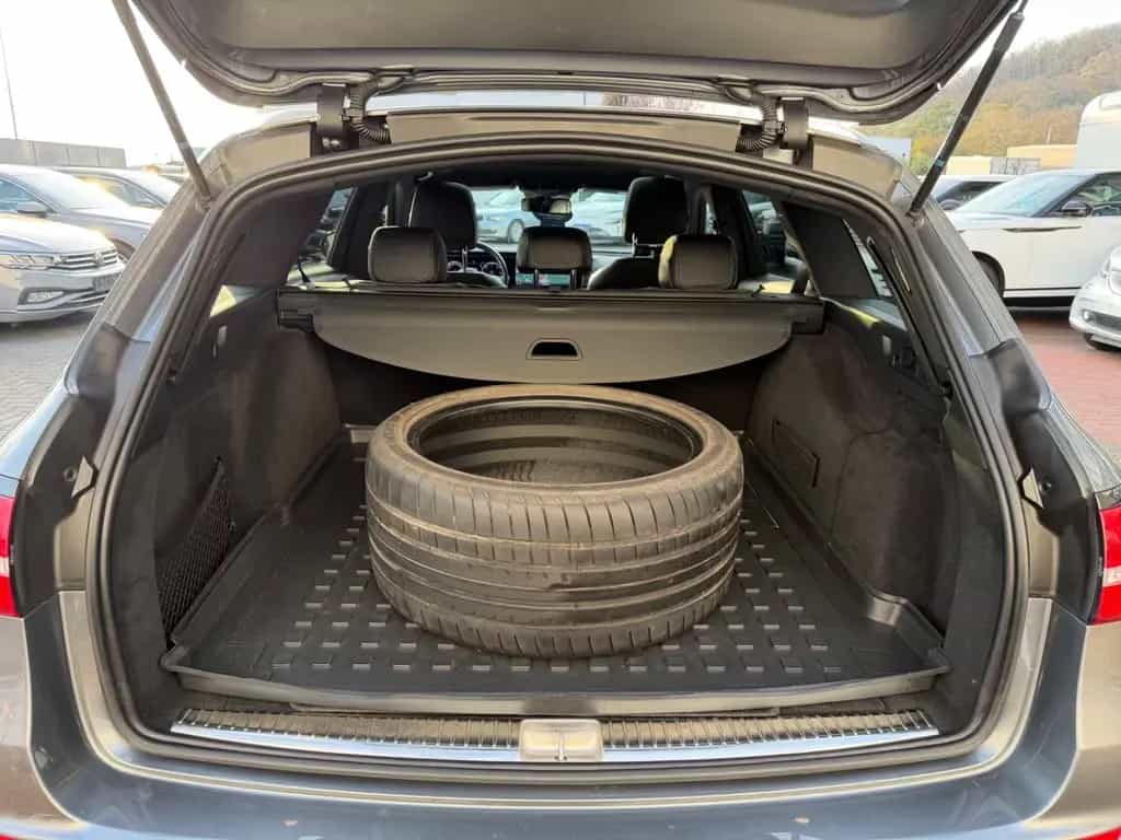 Mercedes-Benz E 400 T-Modell E 400 d 4Matic *2. Hand *AMG *S-Dach 07/2019-photo-17