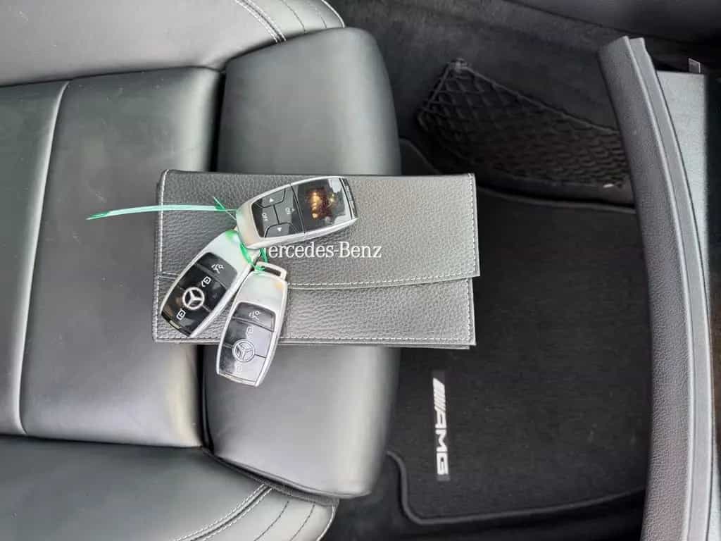 Mercedes-Benz E 400 T-Modell E 400 d 4Matic *2. Hand *AMG *S-Dach 07/2019-photo-19