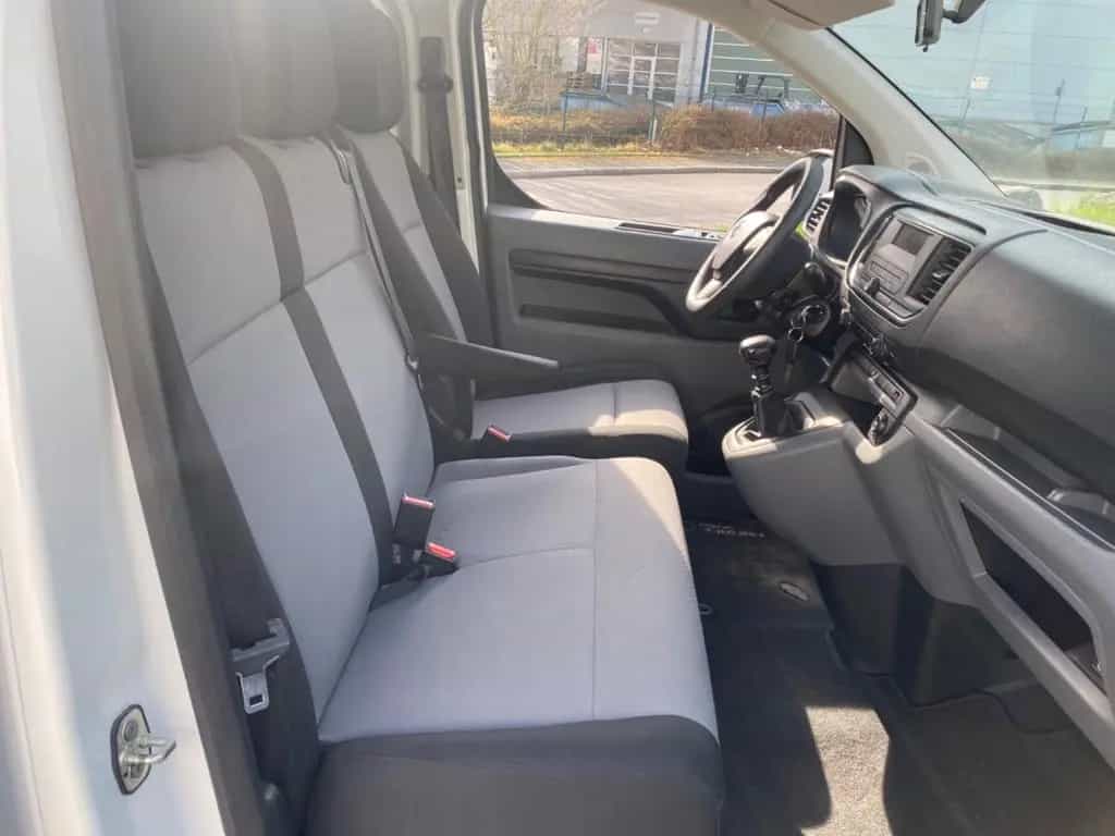 Toyota Proace (Verso) Proace Verso  1Hd 9 Sitzer Glasdach !!! 09/2019-photo-15