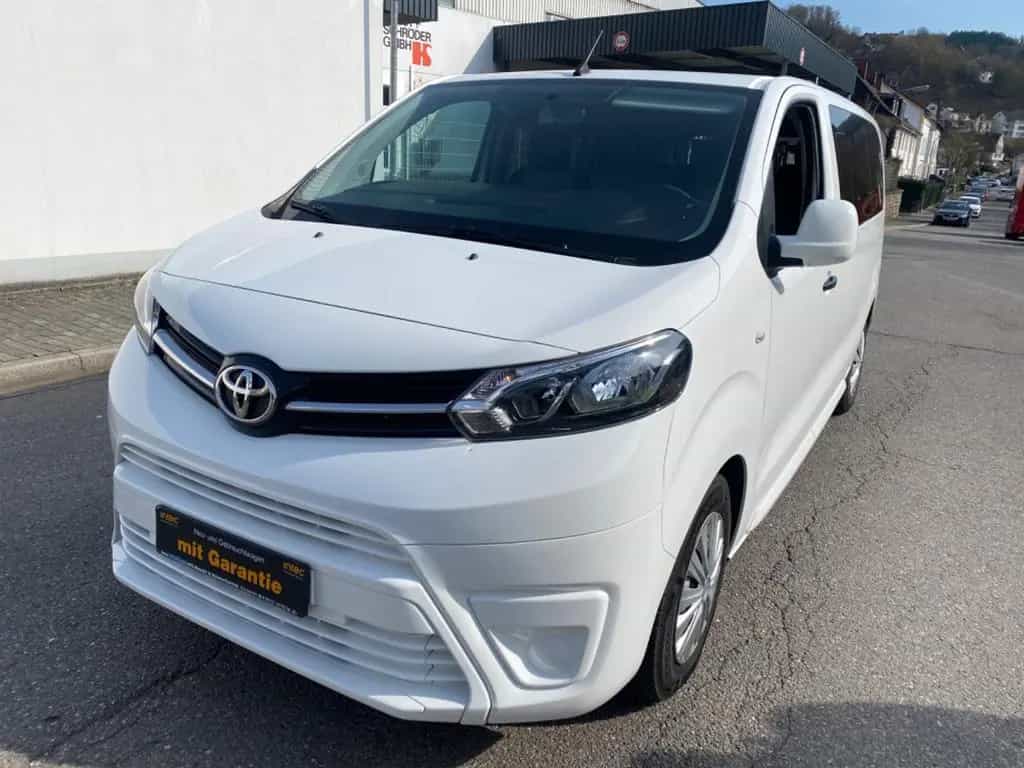 Toyota Proace (Verso) Proace Verso  1Hd 9 Sitzer Glasdach !!! 09/2019-photo-4