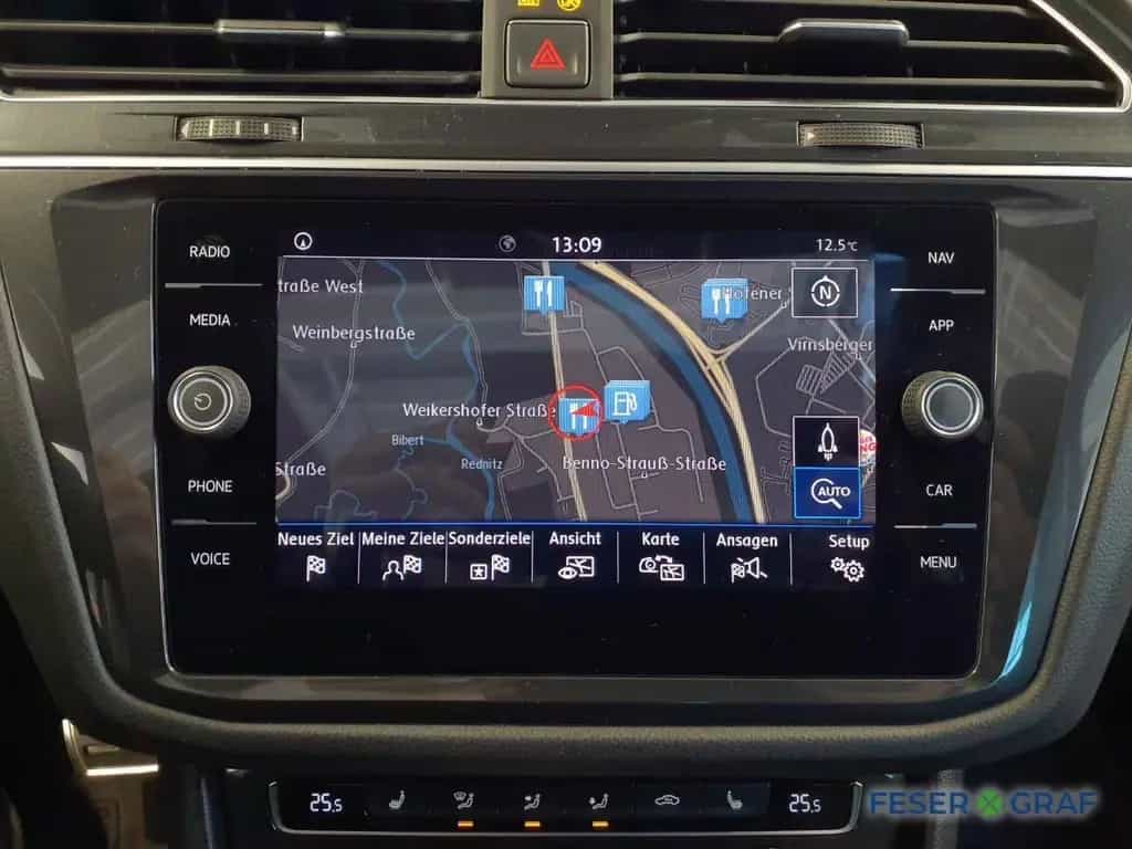 Volkswagen Tiguan SOUND 1.4 TSI DSG RFK HUD LED Pano AHK 02/2018-photo-6