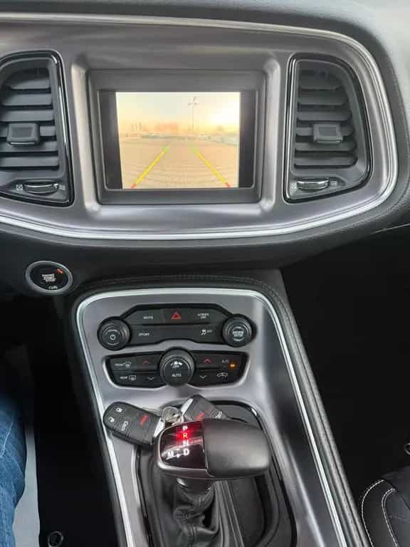 Dodge Challenger 3,6l SXT 12/2019-photo-18