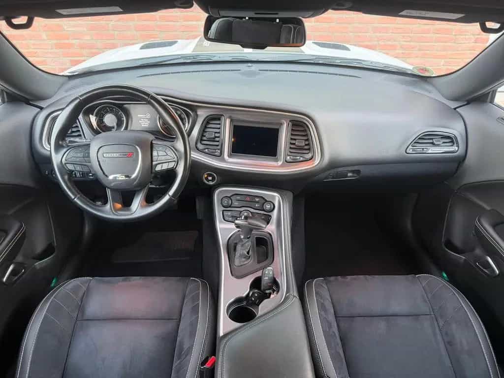 Dodge Challenger 3,6l SXT 12/2019-photo-6