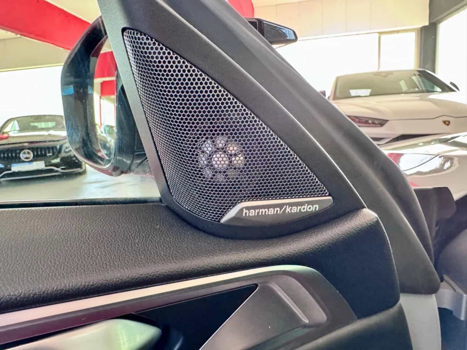 BMW M4 03/2021-photo-18