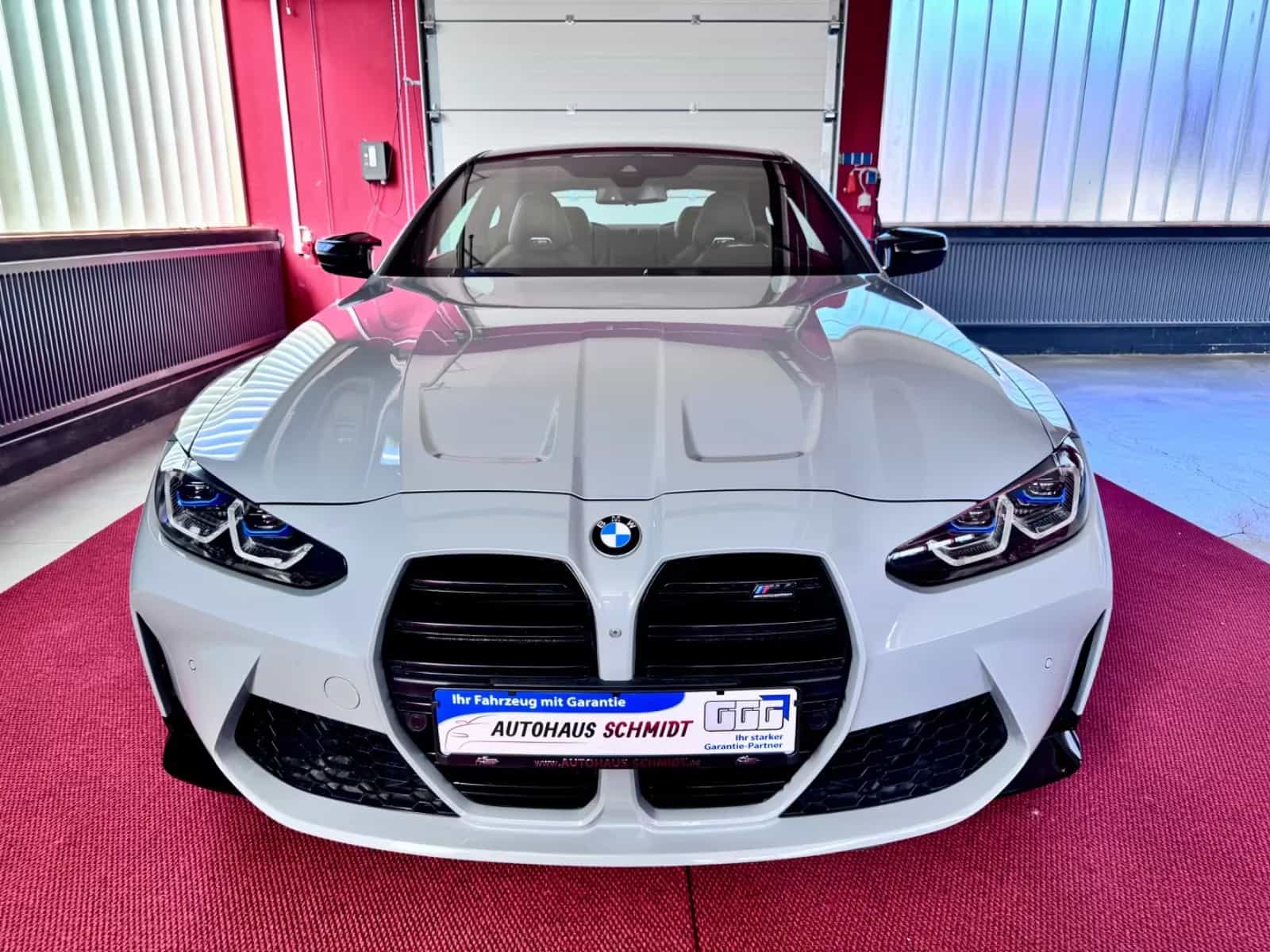 BMW M4 03/2021-photo-4