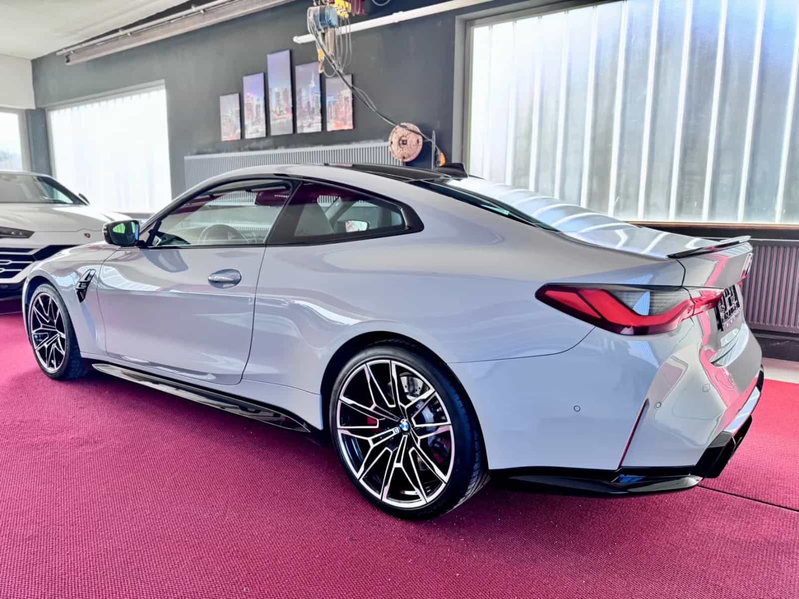 BMW M4 03/2021-photo-8