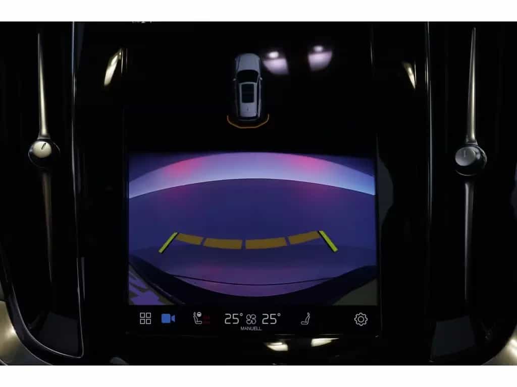 Volvo V60 B3 Geartronic Core+LED+NAVI+KAMERA+TEMPO 08/2022-photo-16