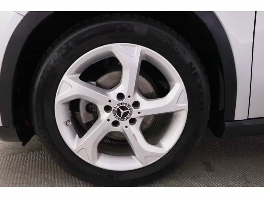 Mercedes-Benz GLA 200 7G-DCT Urban+LED+NAVI+KAMERA+TEMPO 02/2020-photo-13