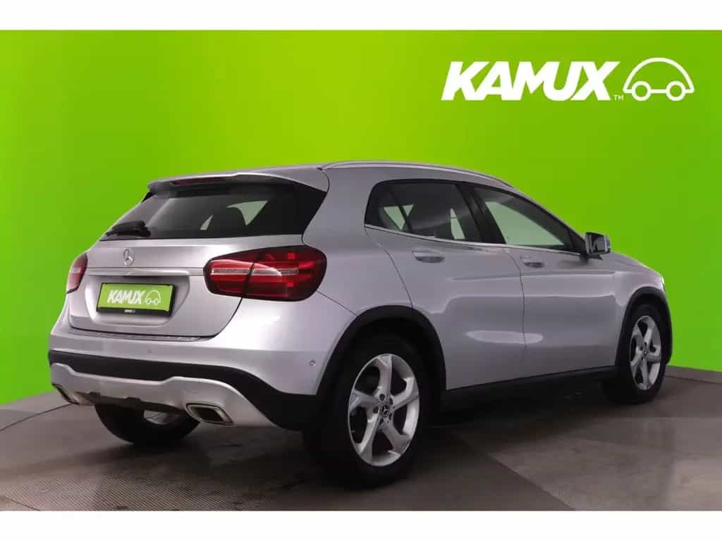 Mercedes-Benz GLA 200 7G-DCT Urban+LED+NAVI+KAMERA+TEMPO 02/2020-photo-2