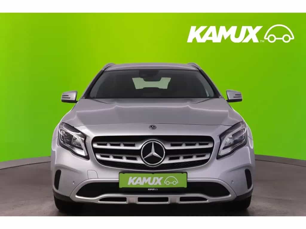 Mercedes-Benz GLA 200 7G-DCT Urban+LED+NAVI+KAMERA+TEMPO 02/2020-photo-8