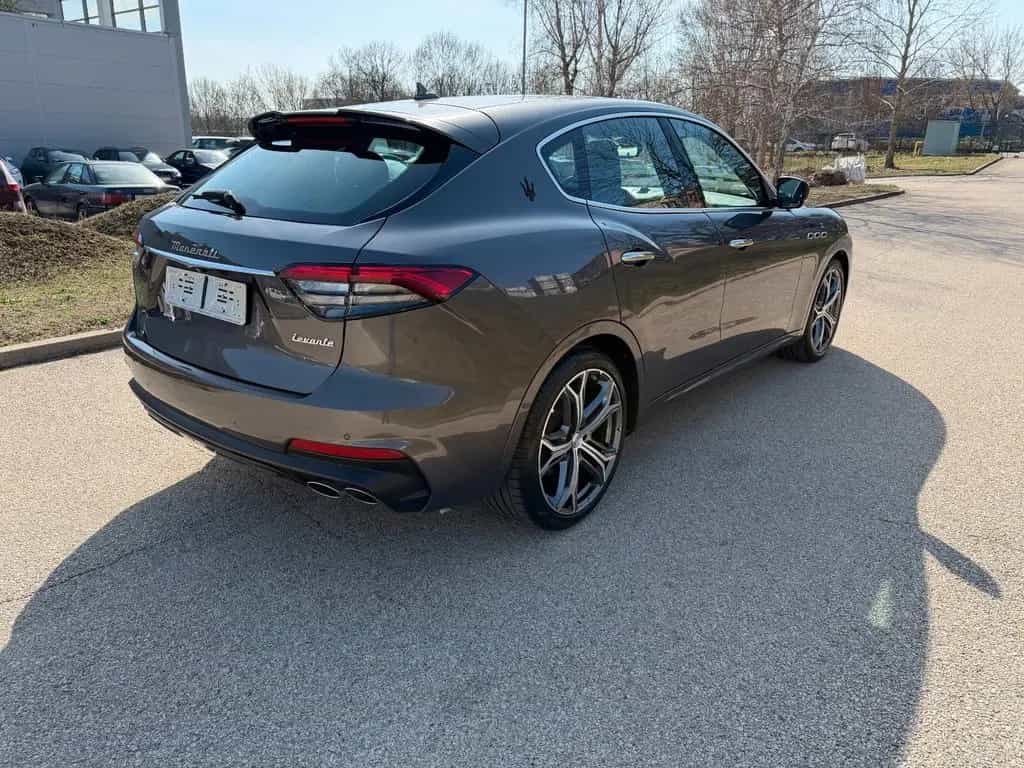 Maserati Levante 3.0 V6 430HP Modena S Auto 4WD 06/2022-photo-5
