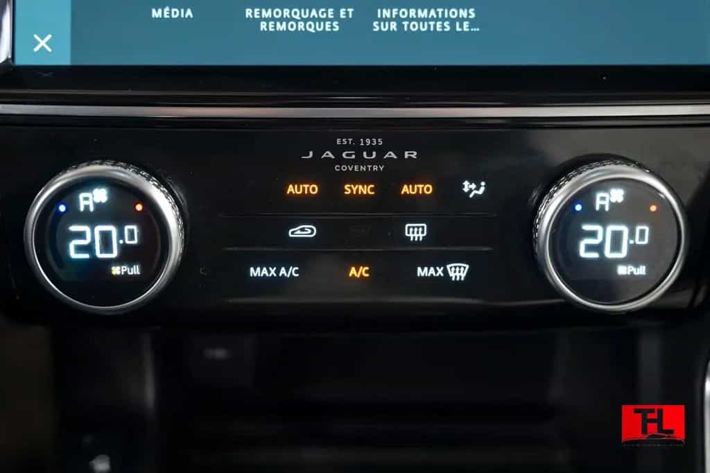 Jaguar E-Pace S AWD Auto 360°/Tow Hitch/Key Less ... 01/2022-photo-15