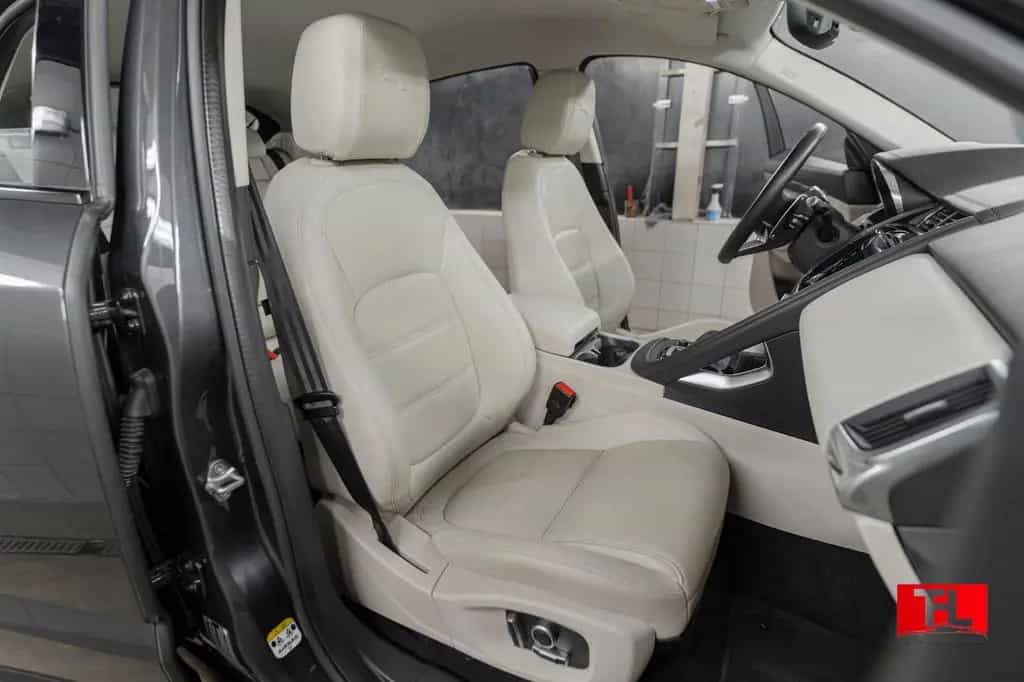 Jaguar E-Pace S AWD Auto 360°/Tow Hitch/Key Less ... 01/2022-photo-8