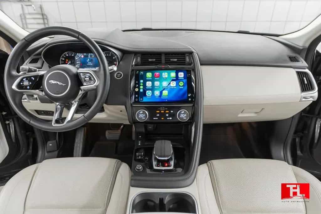 Jaguar E-Pace S AWD Auto 360°/Tow Hitch/Key Less ... 01/2022-photo-9