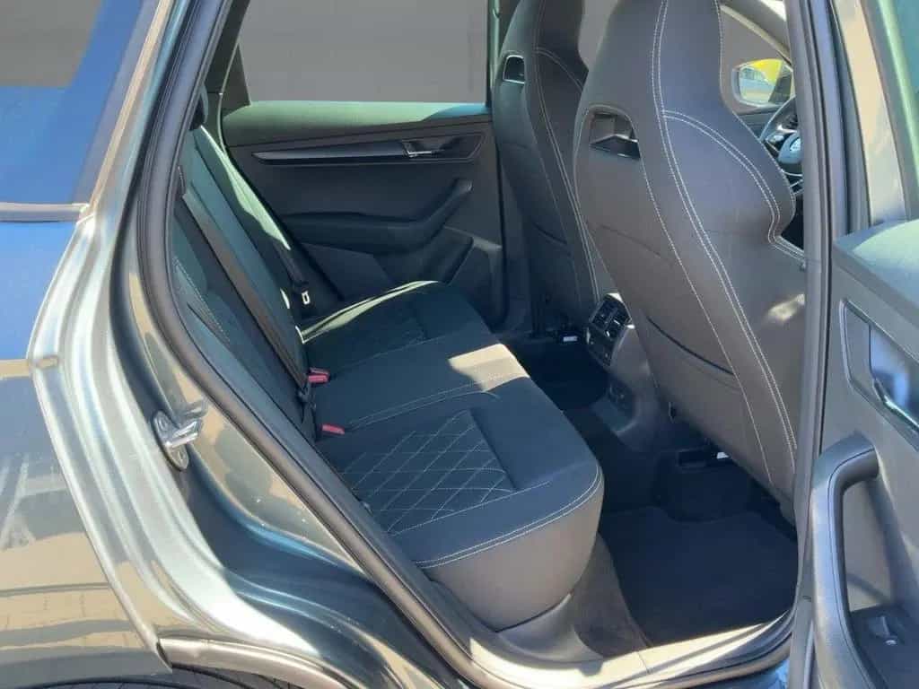 Skoda Karoq 1.5 TSI DSG SPORTLINE LED+NAVI+APP+ACC+SHZ 03/2022-photo-12