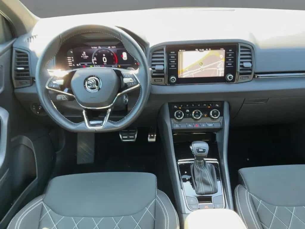 Skoda Karoq 1.5 TSI DSG SPORTLINE LED+NAVI+APP+ACC+SHZ 03/2022-photo-8