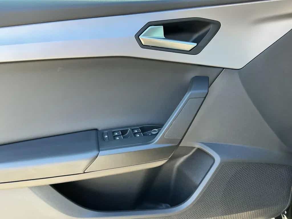 Seat Leon ST 1.5 eTSI DSG FR LED+NAVI+APP+SHZ+RFK+GRA 07/2021-photo-14