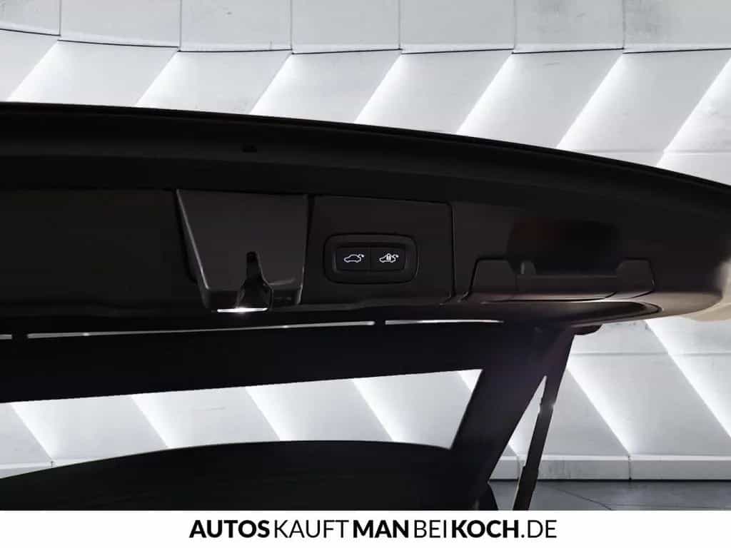 Volvo XC60 B4 D Plus Dark ACC BLIS V-LED 4xSHz MEM H&K 02/2024-photo-16