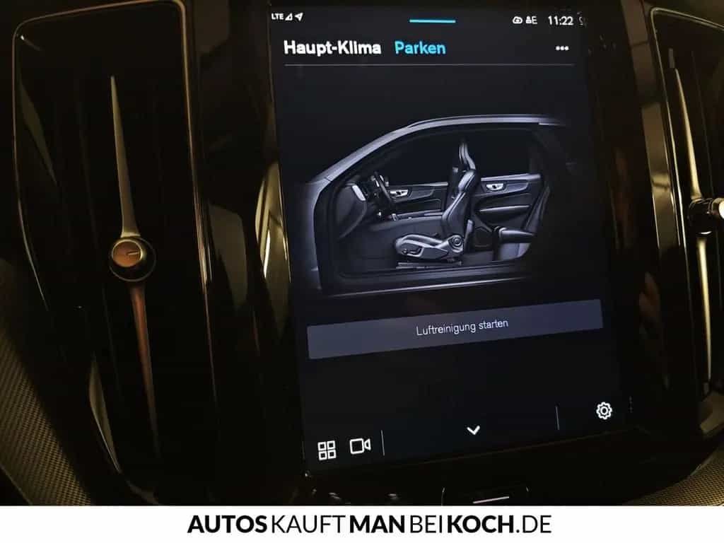Volvo XC60 B4 D Plus Dark ACC BLIS V-LED 4xSHz MEM H&K 02/2024-photo-25