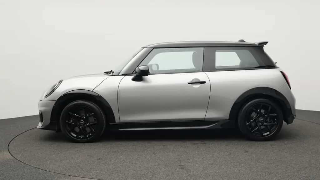 MINI Cooper S 05/2025-photo-3
