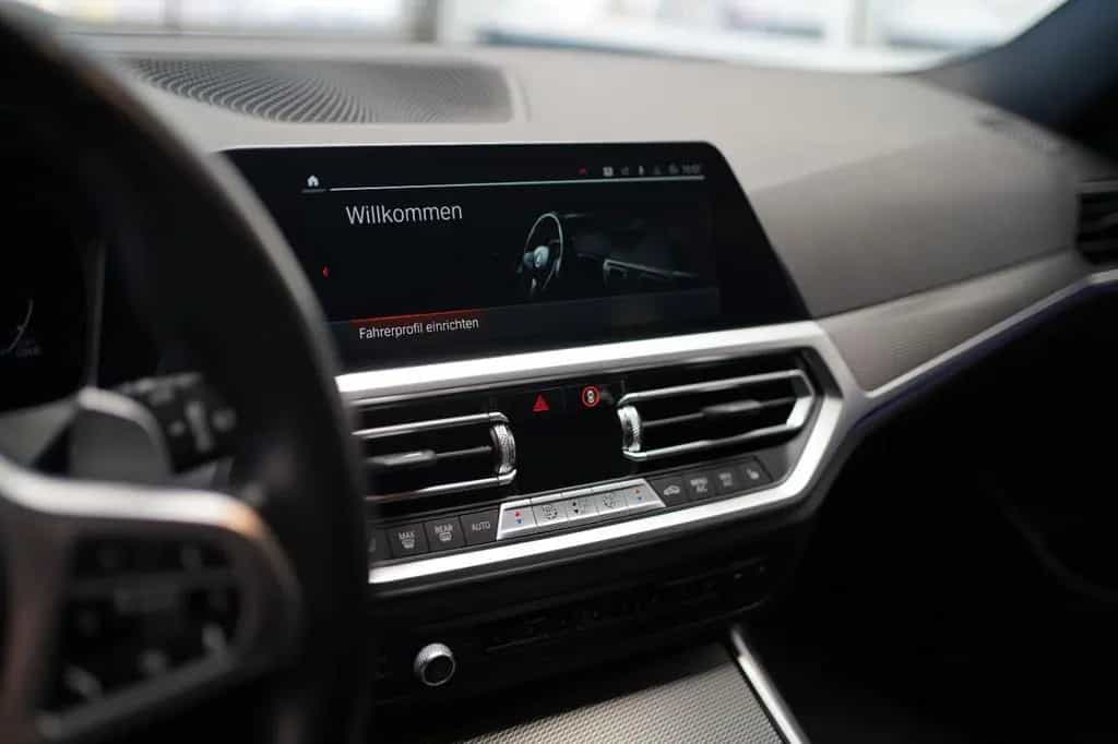 BMW 320 d xDrive M Sport +Laserlicht+Komfortzugang++ 03/2022-photo-13