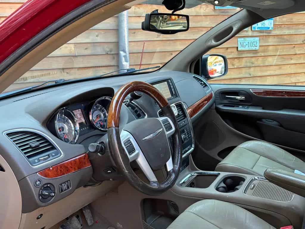 Chrysler Grand Voyager Town & Country 3,6L LPG AHK Leder 06/2014-photo-18