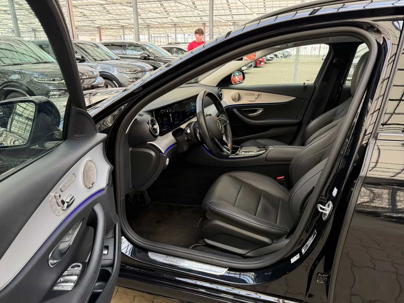 Mercedes-Benz E-Class 400 11/2021-photo-7