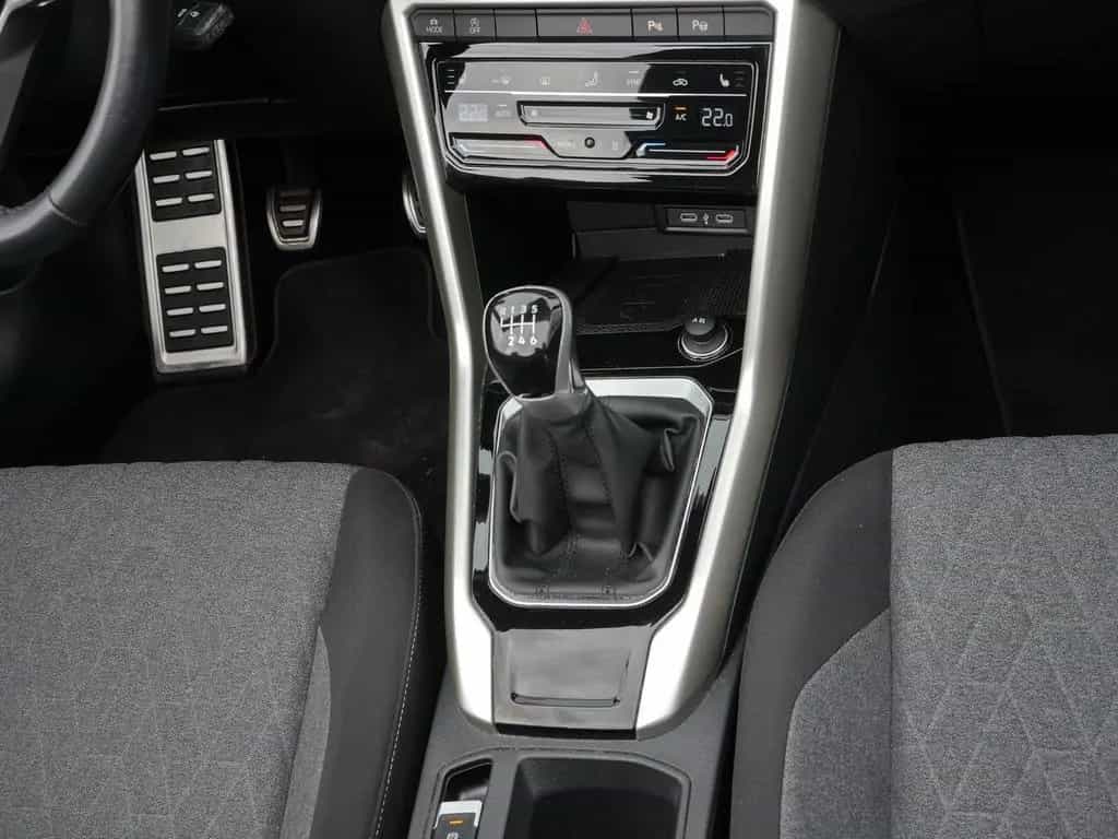 Volkswagen T-Roc Cabriolet Move 1.5 TSI AHK*Matrix*Navi 11/2023-photo-5