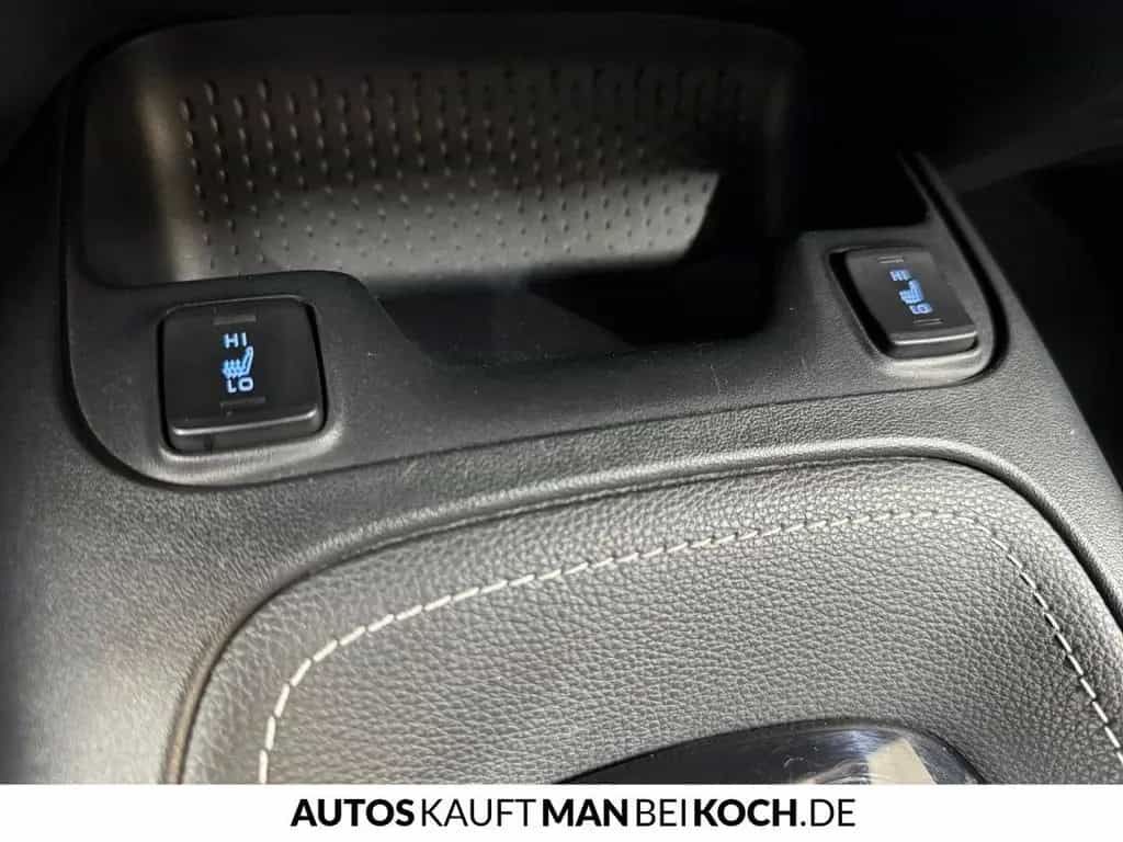 Toyota Corolla TS 1.8 Hybrid CVT Comfort NAVI LED ACC 01/2023-photo-30