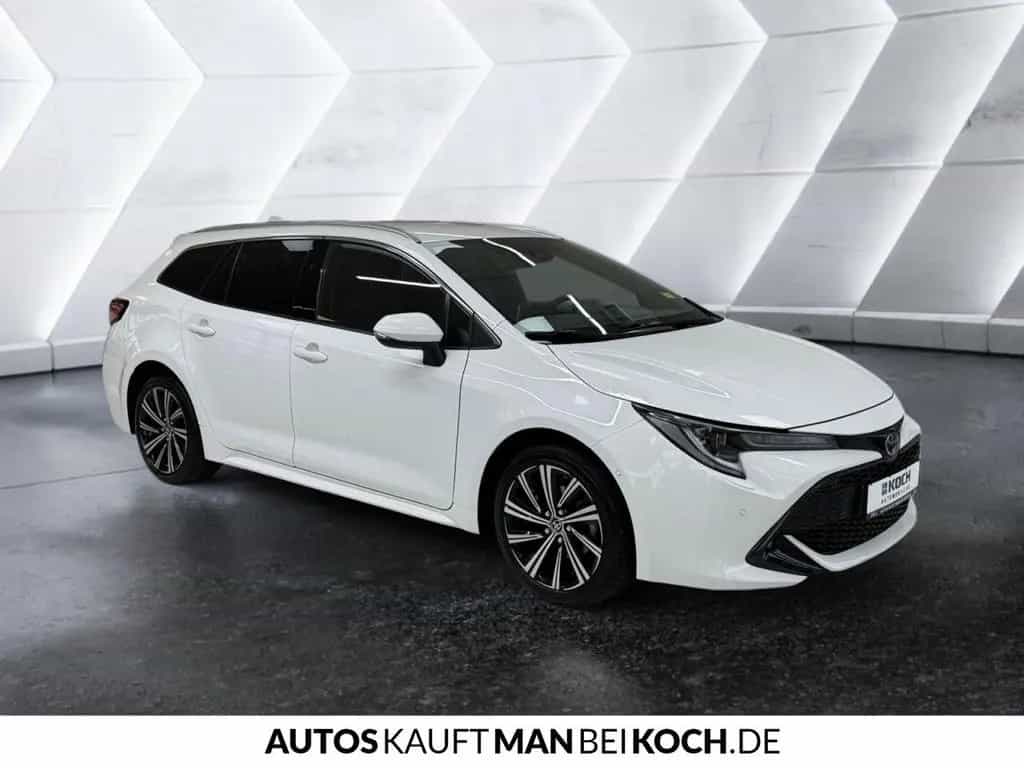 Toyota Corolla TS 1.8 Hybrid CVT Comfort NAVI LED ACC 01/2023-photo-5