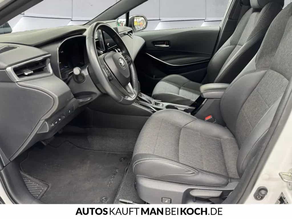 Toyota Corolla TS 1.8 Hybrid CVT Comfort NAVI LED ACC 01/2023-photo-6