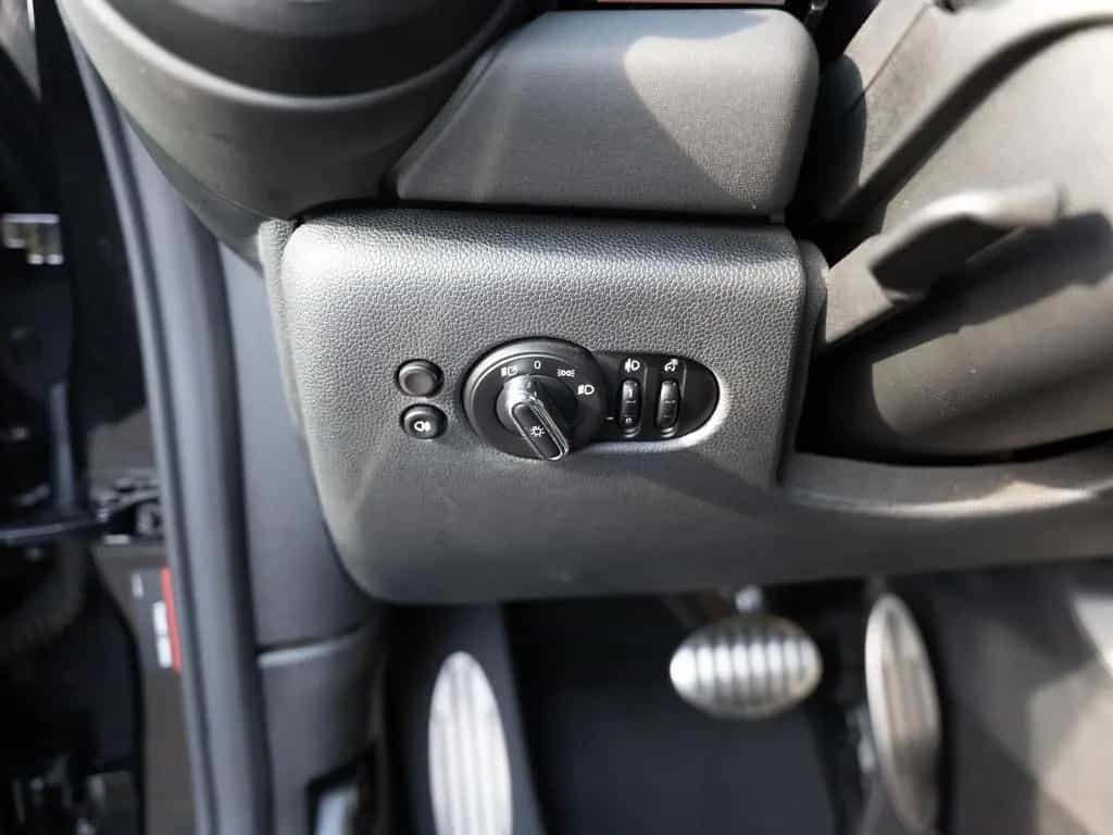 MINI John Cooper Works Cabrio LED SPORTABGASANLAGE 04/2021-photo-23
