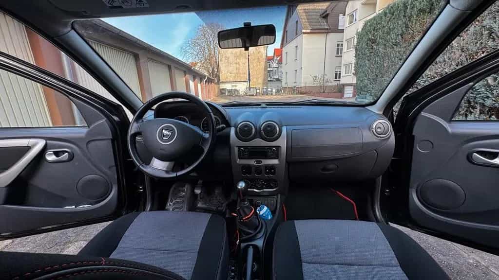 Dacia Duster / Diesel 1,5/ 2x4/ Top Zustand 11/2013-photo-5